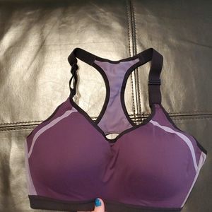 Victorias Secret Incredible sports bra